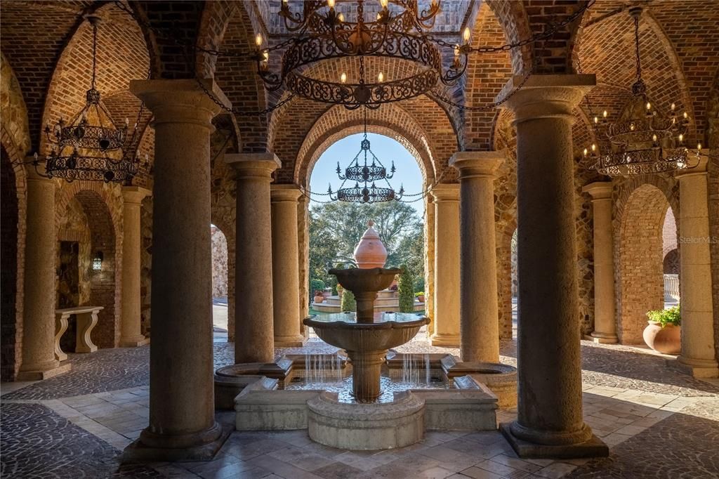 На продажу: $900,000 (5 спален, 4 ванн, 2856 Квадратных фут)