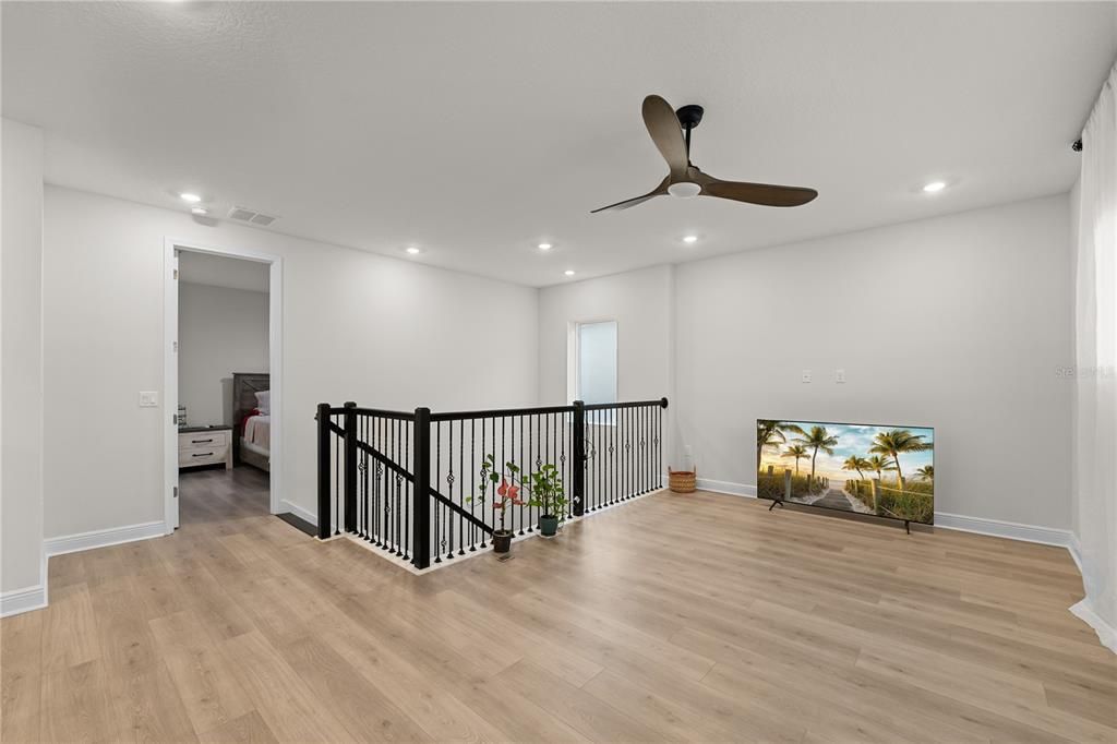 На продажу: $900,000 (5 спален, 4 ванн, 2856 Квадратных фут)