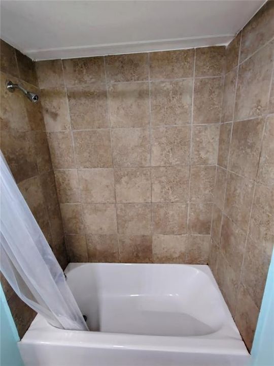 На продажу: $140,000 (3 спален, 2 ванн, 1568 Квадратных фут)