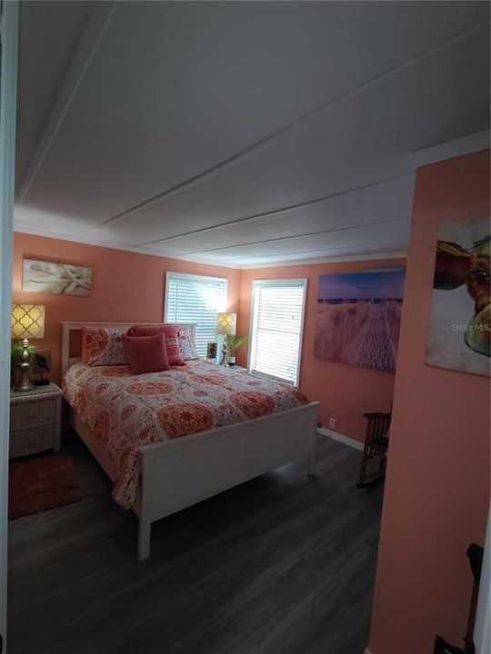 На продажу: $140,000 (3 спален, 2 ванн, 1568 Квадратных фут)