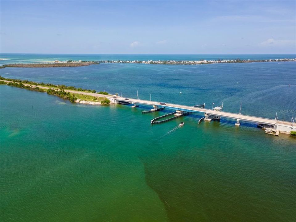 待售: $1,950,000 (3 贝兹, 3 浴室, 3409 平方英尺)