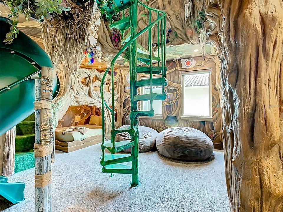 En Venta: $4,900,000 (10 camas, 10 baños, 8407 Pies cuadrados)