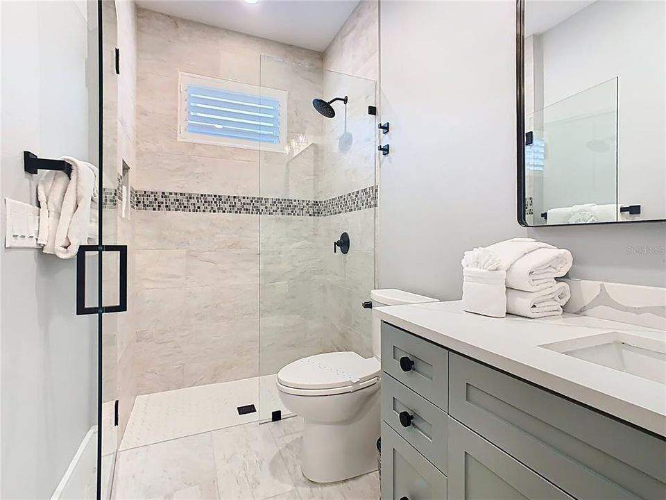 En Venta: $4,900,000 (10 camas, 10 baños, 8407 Pies cuadrados)