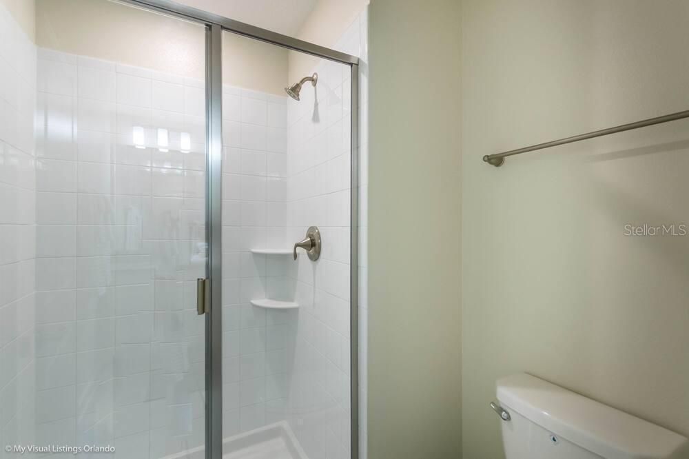 For Sale: $499,900 (4 beds, 3 baths, 1902 Square Feet)