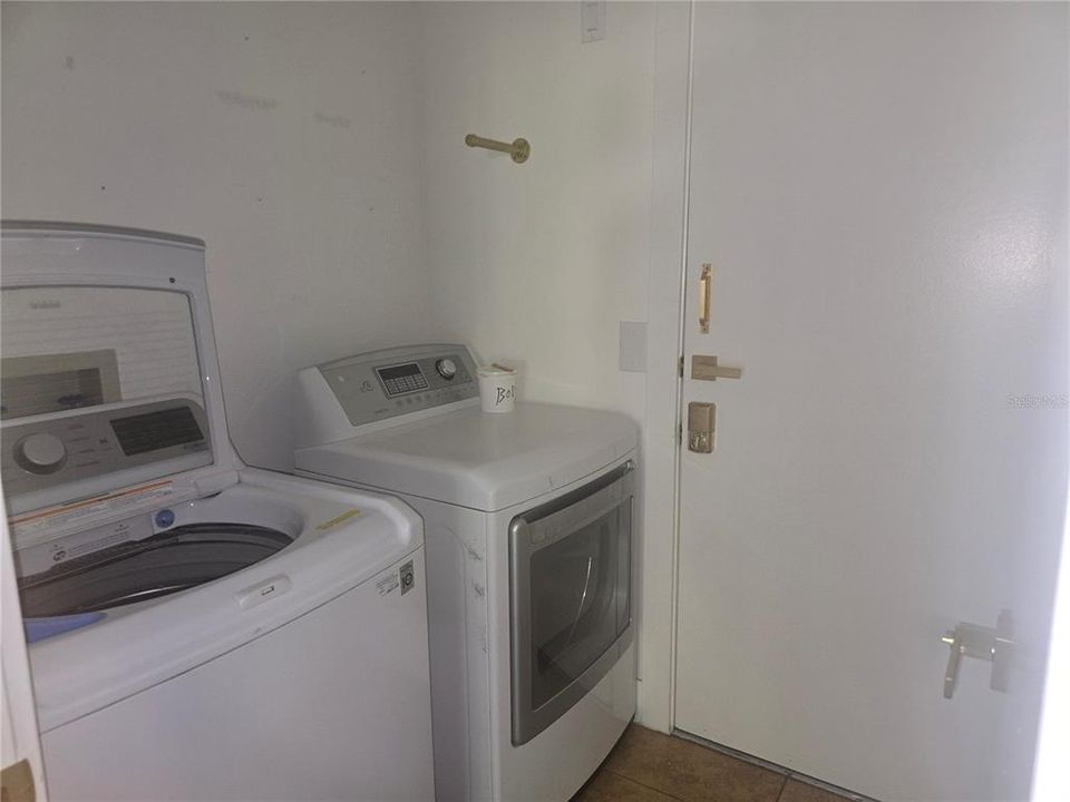 En Renta: $2,250 (2 camas, 2 baños, 1368 Pies cuadrados)