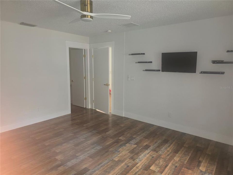 En Renta: $2,250 (2 camas, 2 baños, 1368 Pies cuadrados)