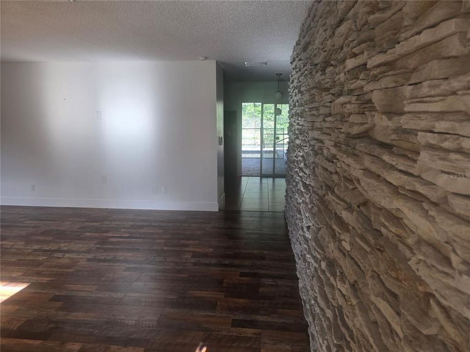 En Renta: $2,250 (2 camas, 2 baños, 1368 Pies cuadrados)