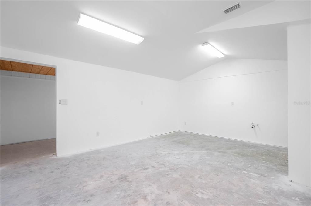 For Sale: $249,900 (0 beds, 0 baths, 2448 Square Feet)