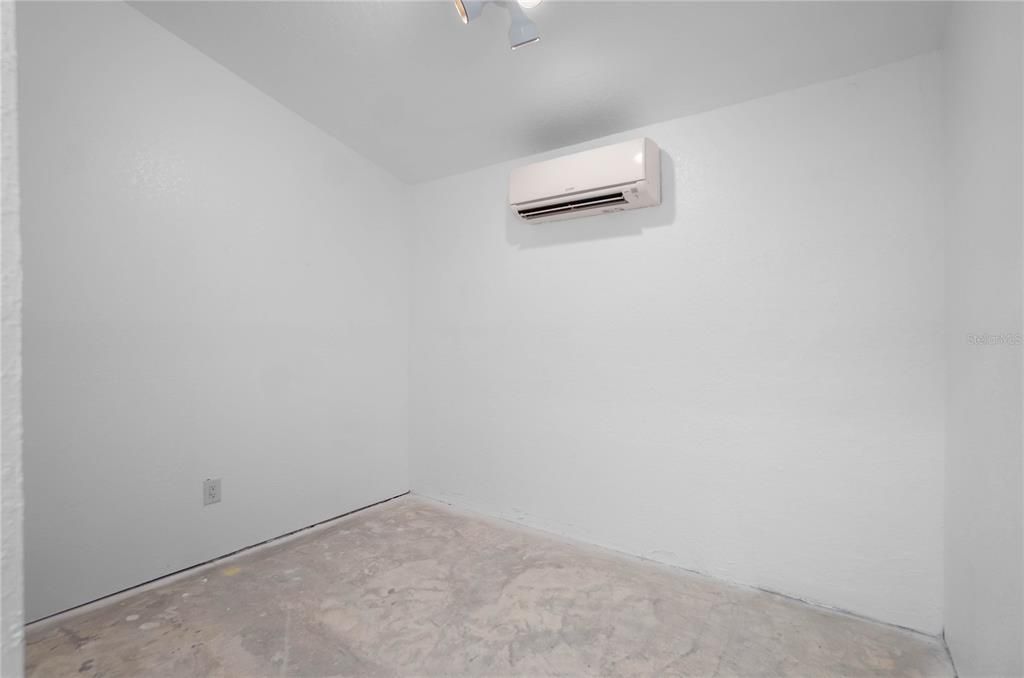 For Sale: $249,900 (0 beds, 0 baths, 2448 Square Feet)