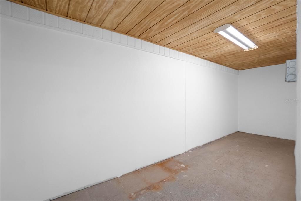 For Sale: $249,900 (0 beds, 0 baths, 2448 Square Feet)