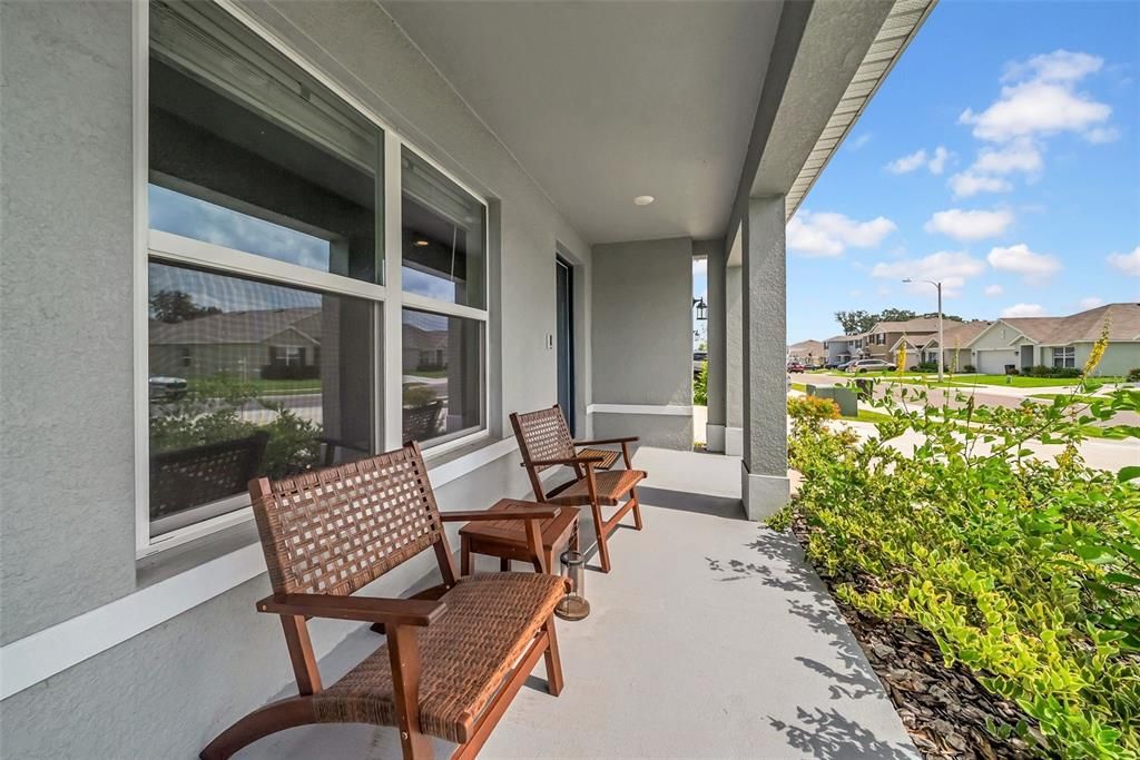 For Rent: $3,100 (5 beds, 3 baths, 2605 Square Feet)