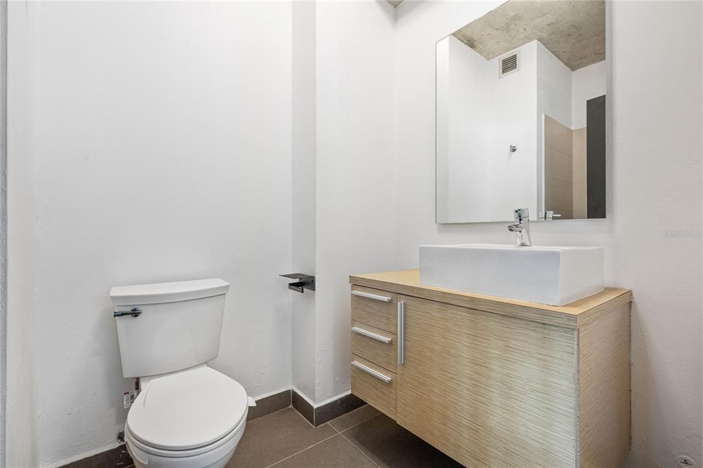 En Venta: $740,000 (1 camas, 2 baños, 1105 Pies cuadrados)