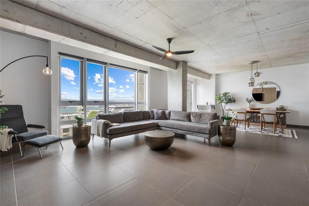 En Venta: $740,000 (1 camas, 2 baños, 1105 Pies cuadrados)