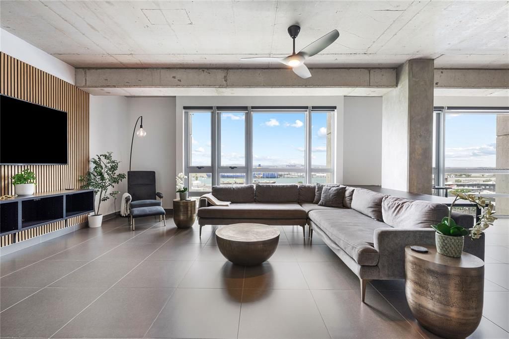 En Venta: $740,000 (1 camas, 2 baños, 1105 Pies cuadrados)