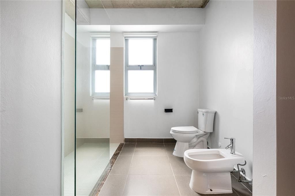 En Venta: $740,000 (1 camas, 2 baños, 1105 Pies cuadrados)