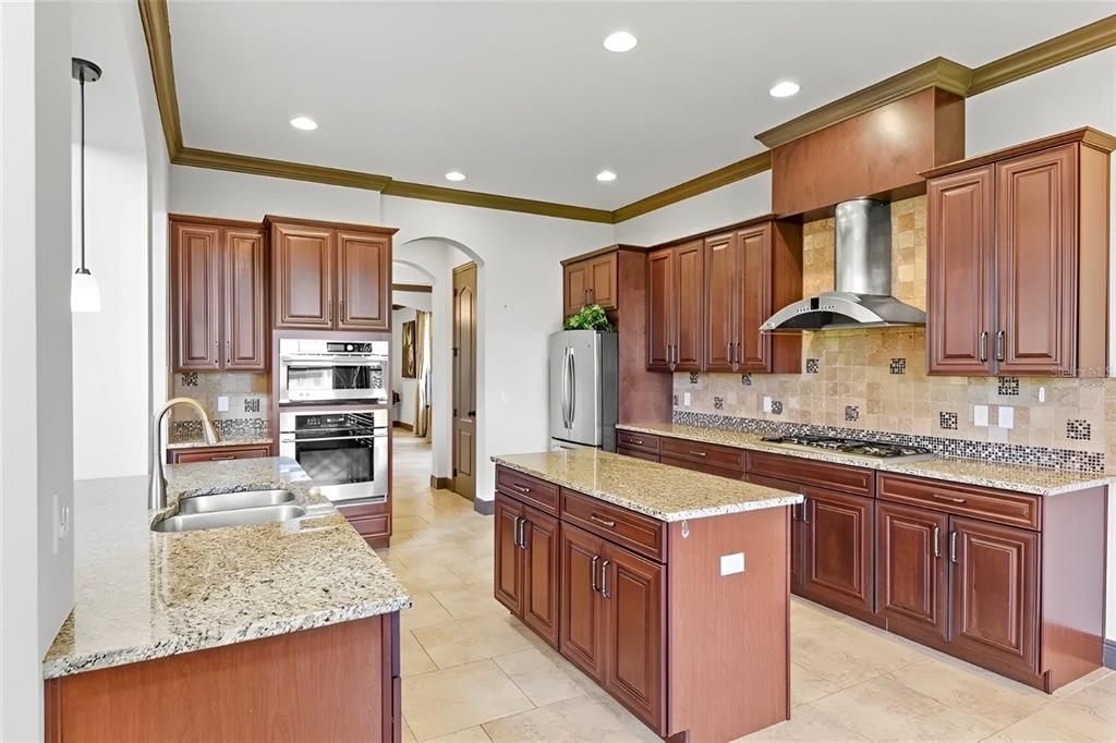 For Sale: $1,824,888 (5 beds, 4 baths, 4716 Square Feet)