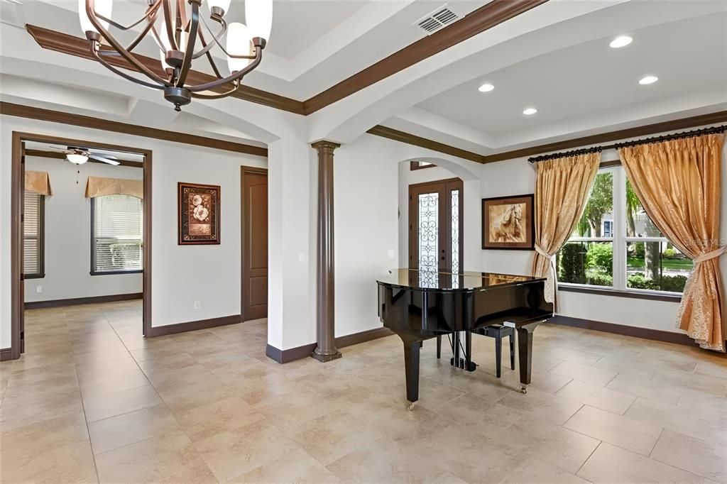 For Sale: $1,824,888 (5 beds, 4 baths, 4716 Square Feet)