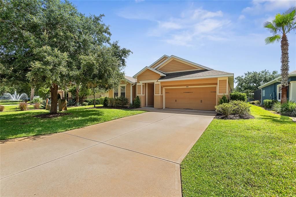 Active With Contract: $489,900 (3 beds, 2 baths, 1678 Square Feet)