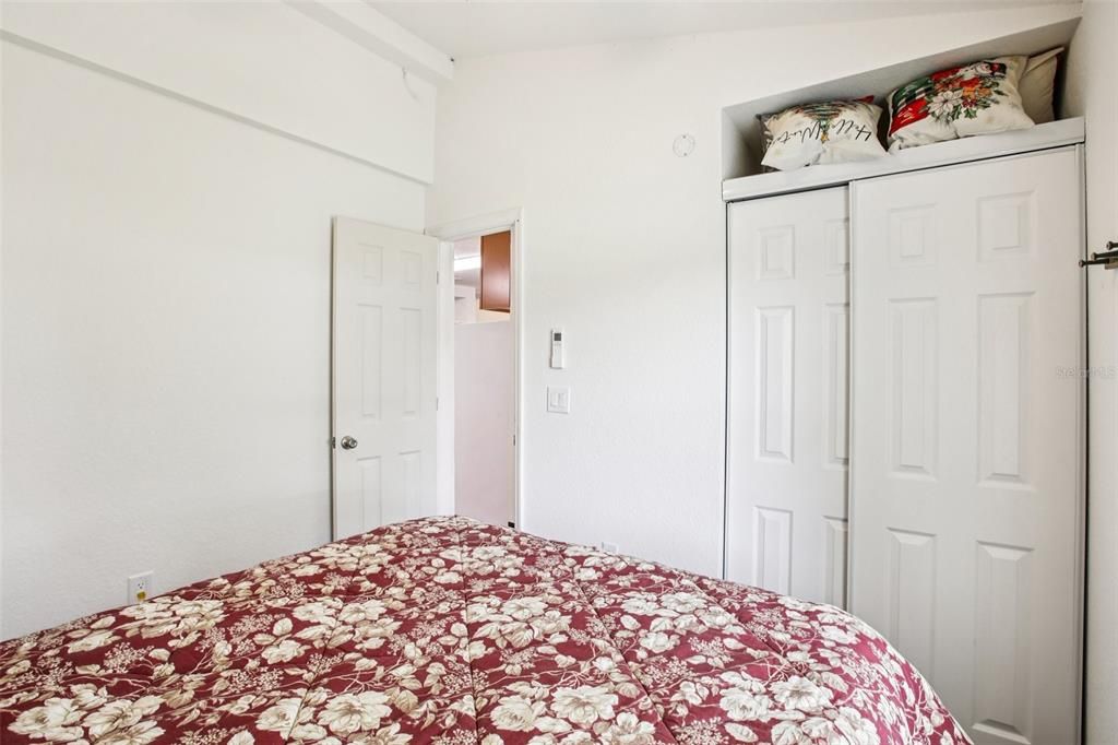 待售: $1,175,000 (3 贝兹, 2 浴室, 2636 平方英尺)