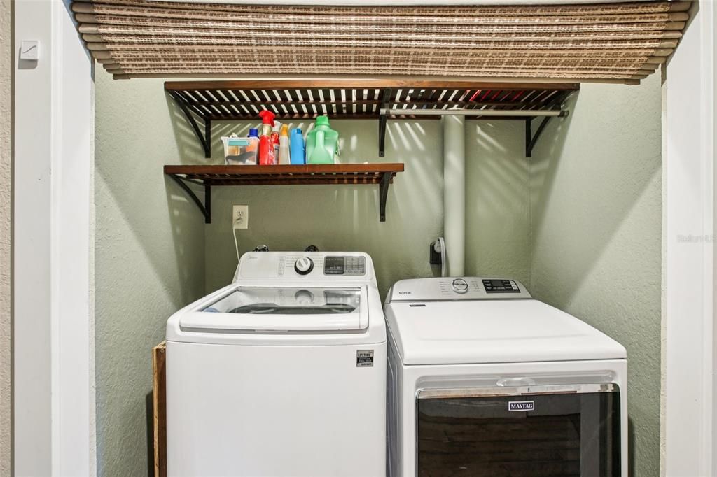 待售: $1,175,000 (3 贝兹, 2 浴室, 2636 平方英尺)