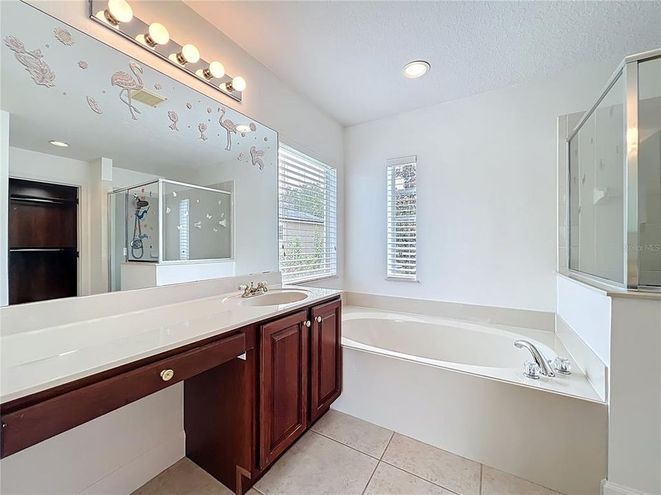 For Sale: $850,000 (5 beds, 3 baths, 3742 Square Feet)