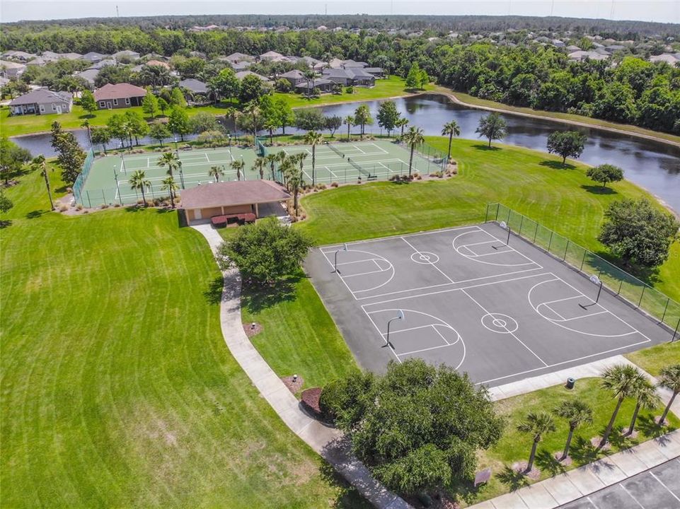 For Sale: $850,000 (5 beds, 3 baths, 3742 Square Feet)