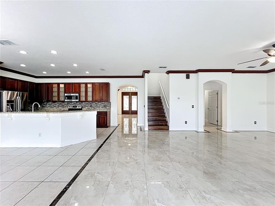 For Sale: $850,000 (5 beds, 3 baths, 3742 Square Feet)