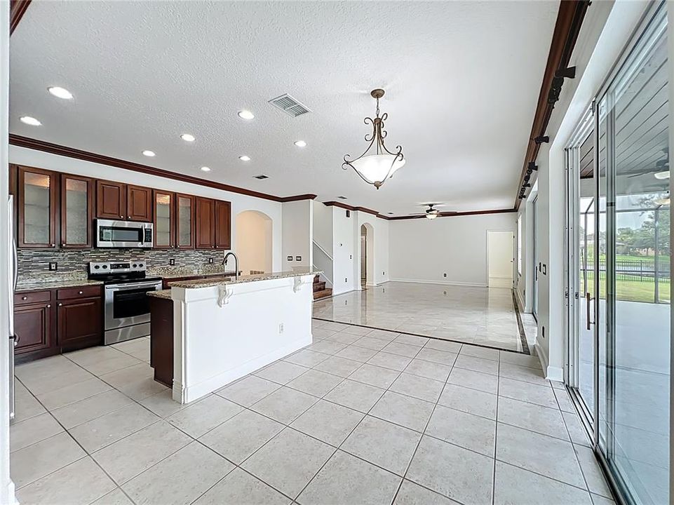 For Sale: $850,000 (5 beds, 3 baths, 3742 Square Feet)