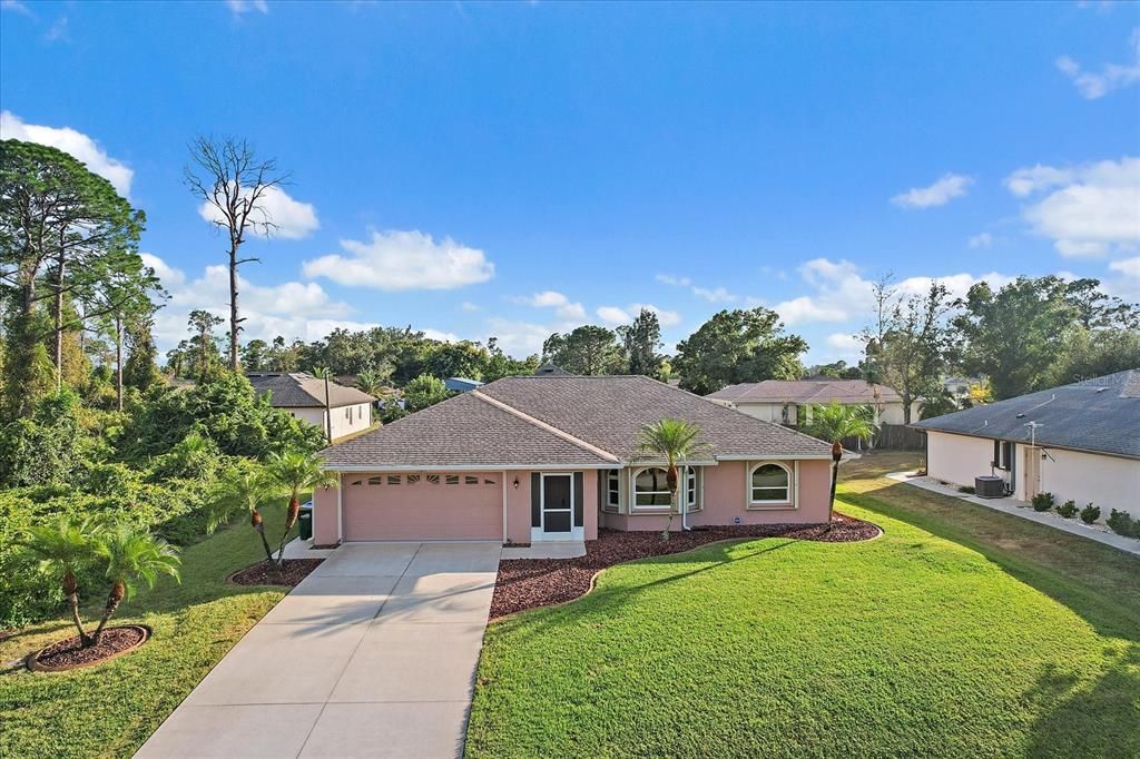 Active With Contract: $280,000 (2 beds, 2 baths, 1660 Square Feet)