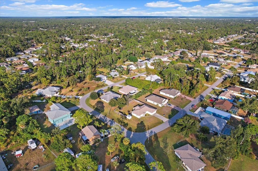 Active With Contract: $280,000 (2 beds, 2 baths, 1660 Square Feet)