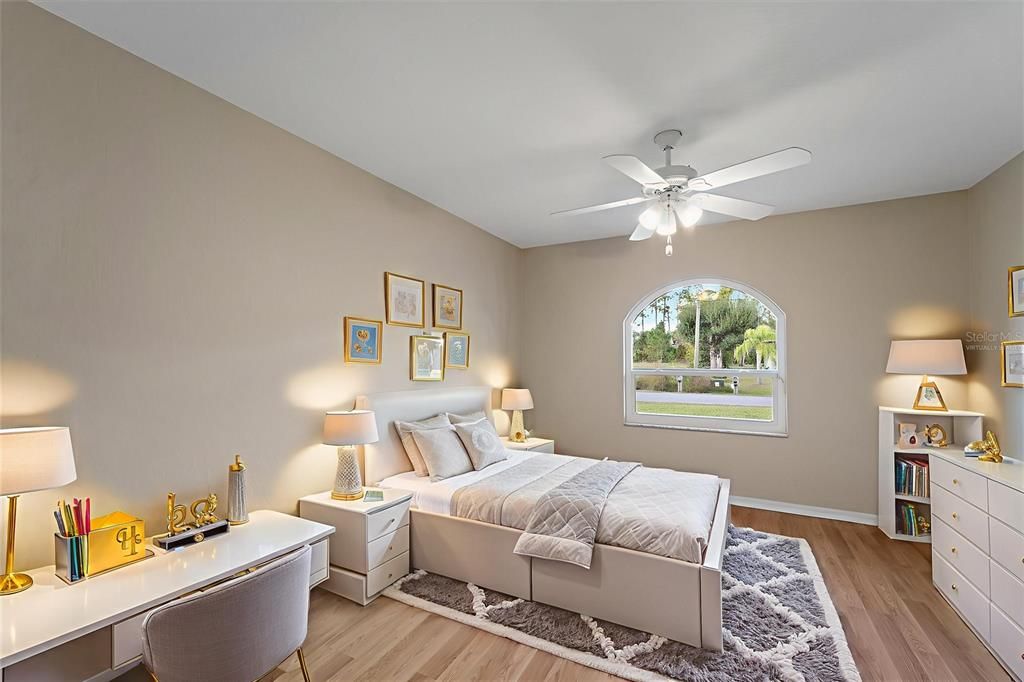 Active With Contract: $280,000 (2 beds, 2 baths, 1660 Square Feet)