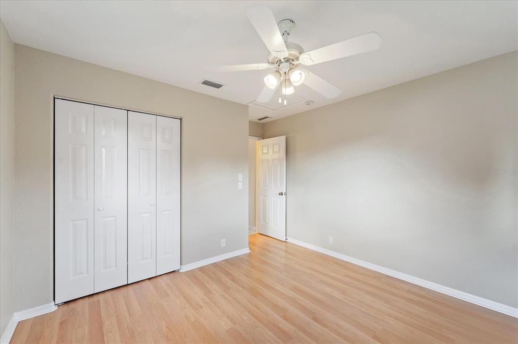 Active With Contract: $280,000 (2 beds, 2 baths, 1660 Square Feet)