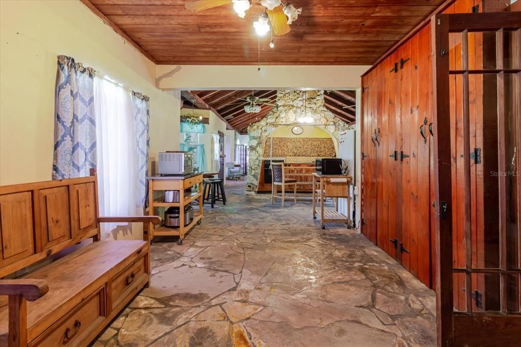 For Sale: $740,000 (3 beds, 3 baths, 2244 Square Feet)