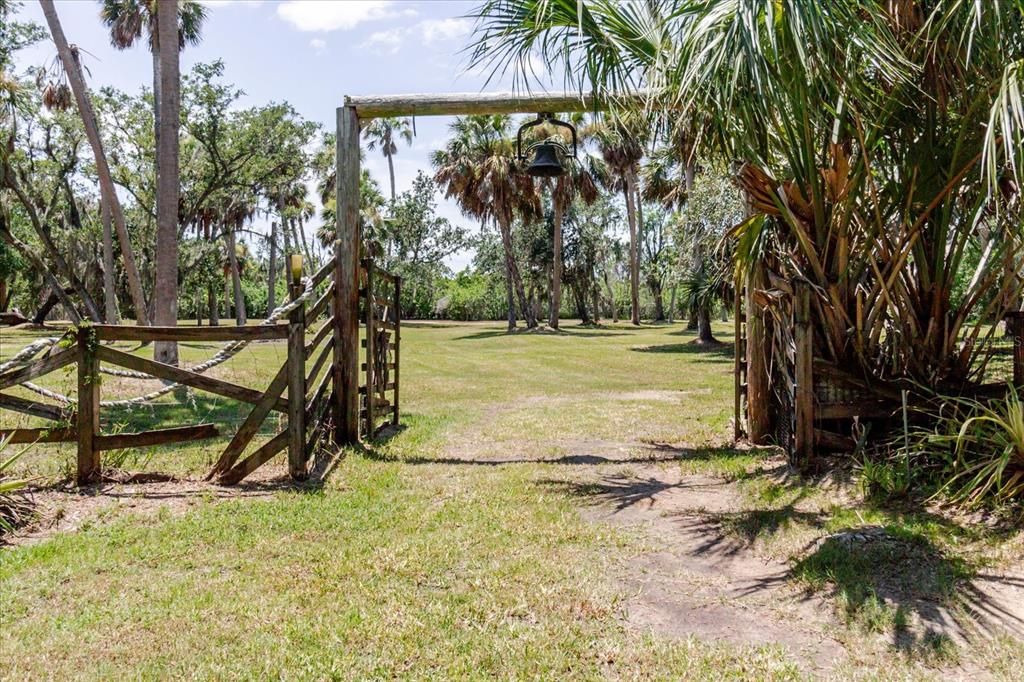 For Sale: $740,000 (3 beds, 3 baths, 2244 Square Feet)