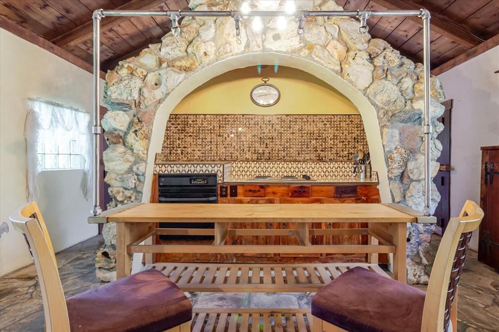 For Sale: $740,000 (3 beds, 3 baths, 2244 Square Feet)