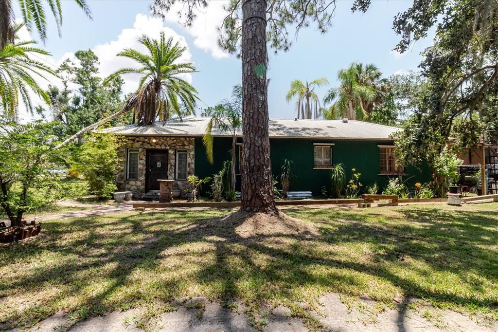 For Sale: $740,000 (3 beds, 3 baths, 2244 Square Feet)