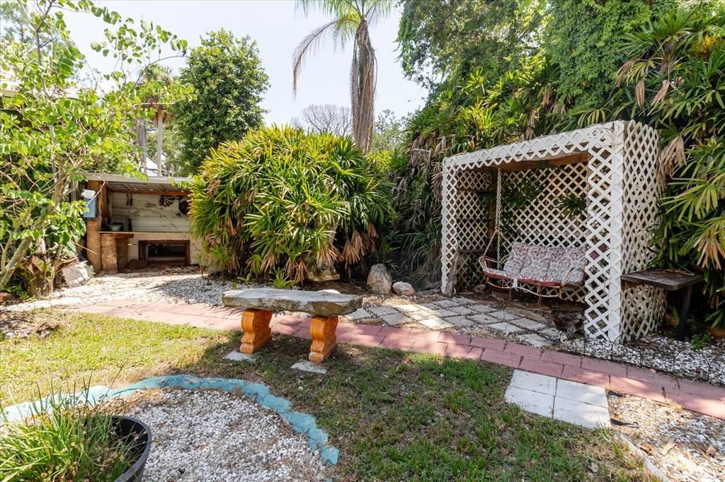 For Sale: $740,000 (3 beds, 3 baths, 2244 Square Feet)