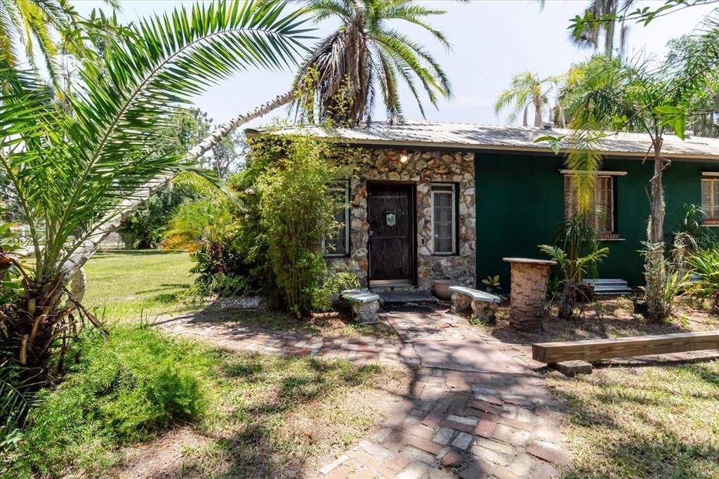 For Sale: $740,000 (3 beds, 3 baths, 2244 Square Feet)