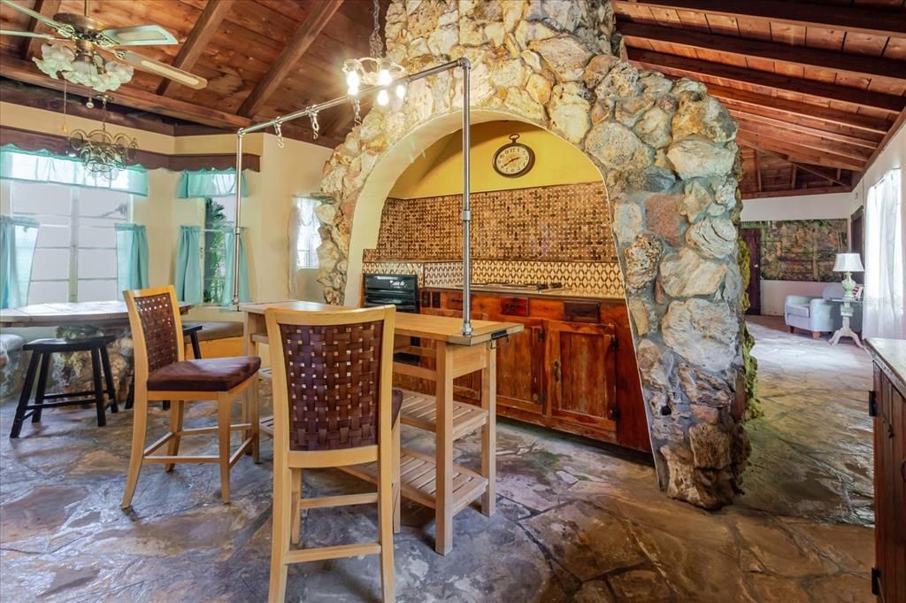 For Sale: $740,000 (3 beds, 3 baths, 2244 Square Feet)