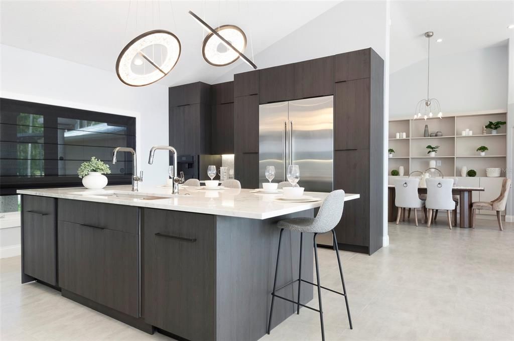 For Sale: $2,399,000 (3 beds, 3 baths, 2888 Square Feet)