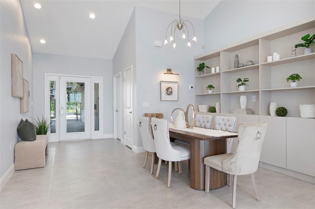 For Sale: $2,399,000 (3 beds, 3 baths, 2888 Square Feet)