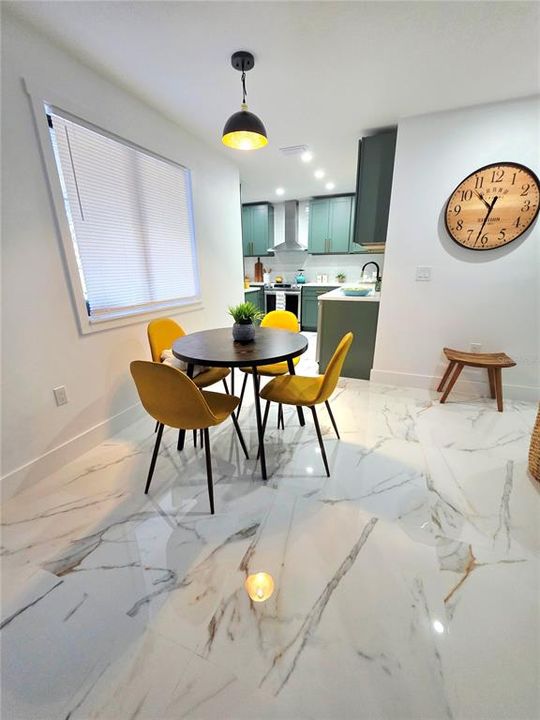 Active With Contract: $459,900 (4 beds, 2 baths, 1670 Square Feet)