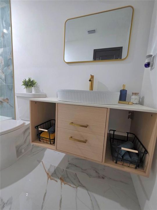 Active With Contract: $459,900 (4 beds, 2 baths, 1670 Square Feet)