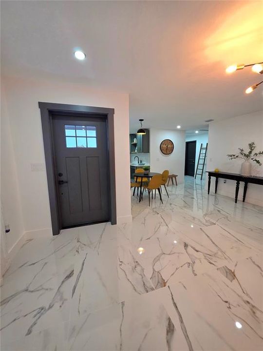 Active With Contract: $459,900 (4 beds, 2 baths, 1670 Square Feet)