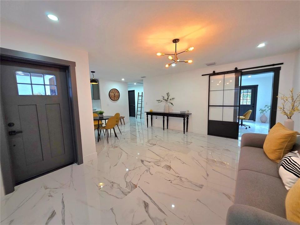 Active With Contract: $459,900 (4 beds, 2 baths, 1670 Square Feet)