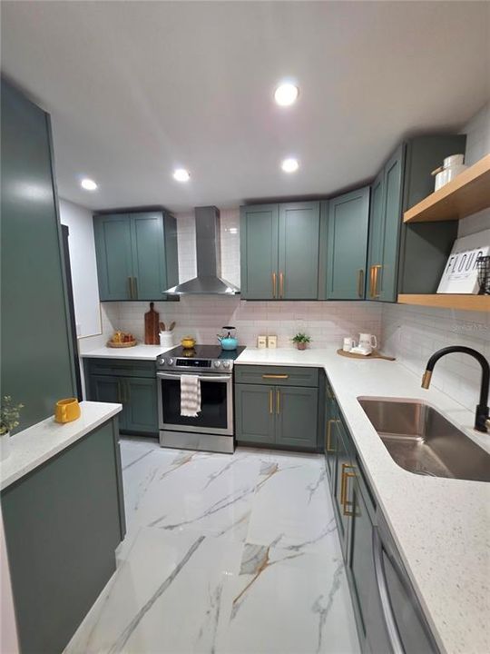 Active With Contract: $459,900 (4 beds, 2 baths, 1670 Square Feet)