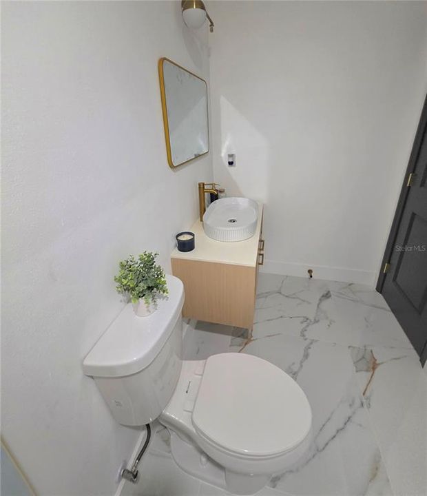 Active With Contract: $459,900 (4 beds, 2 baths, 1670 Square Feet)