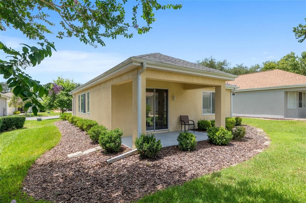 合同活跃: $223,900 (1 贝兹, 1 浴室, 1020 平方英尺)