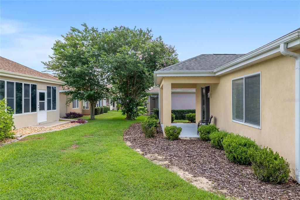 合同活跃: $223,900 (1 贝兹, 1 浴室, 1020 平方英尺)