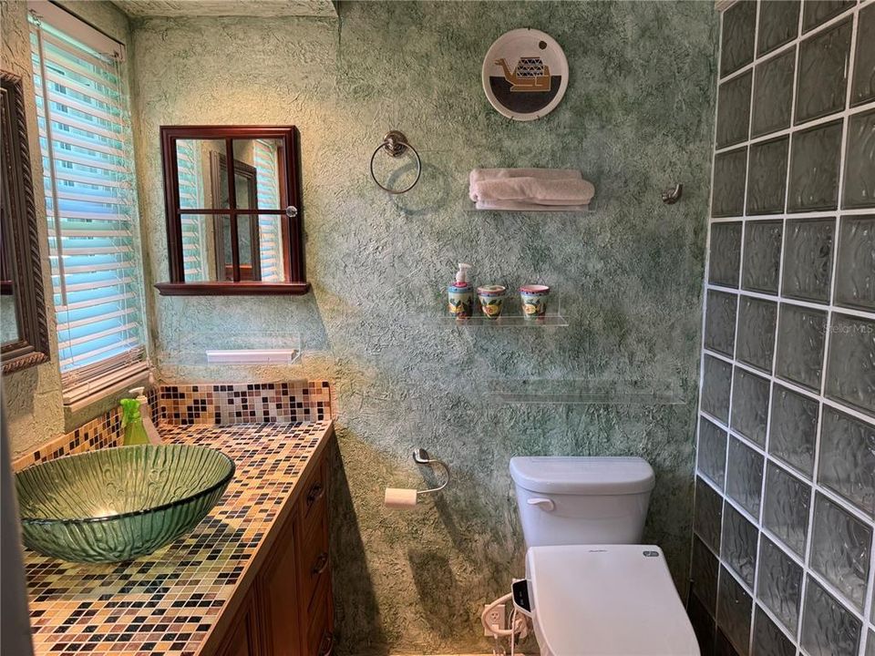 En Venta: $474,500 (3 camas, 3 baños, 2269 Pies cuadrados)